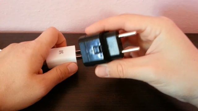 Universal AU US to 2 Pin EU AC Power Plug Socket Adapter Converter Black смотреть онлайн