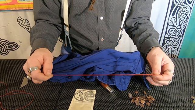 Buttons made from coins and tokens (product display) and how to sew a shank button. смотреть онлайн