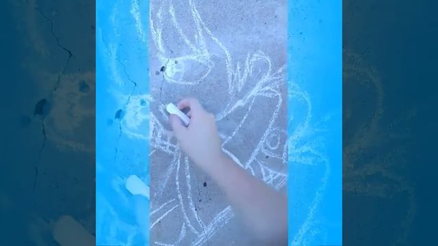 Жесть!!! Анимешница круто рисует! Девушка нарисовала крутой стрит-арт по Атаке Титанов! смотреть онлайн