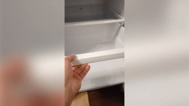 Холодильник Hyundai CS5073FV смотреть онлайн