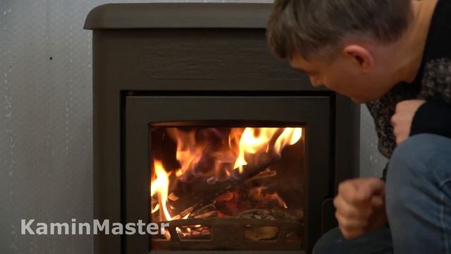 Тест обзор Plamen Amity 3 – маленькая Tena, розжиг, регулировки, внешний дымоход, защита стен, пола смотреть онлайн