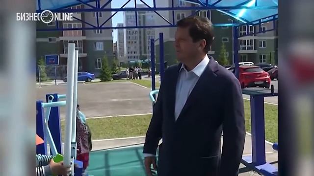 Мэр г.Казани в ЖК Изумрудный город, сентябрь 2014