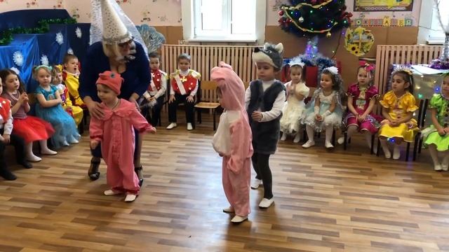 Новогодний утренник в Cадике 2018-2019 (видео для развития детей) #MissKaty #София #mylittlenastya