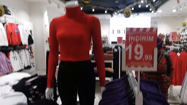 City Center Outlet Shopping Mall | Cheap Shopping Mall Istanbul Turkey (City Center Outlet AVM) смотреть онлайн