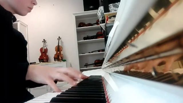Фролов Миша 7 класс преп. Каплун Э.Г. В. Шаповаленко Мелодия А.Петров Полька-Галоп смотреть онлайн