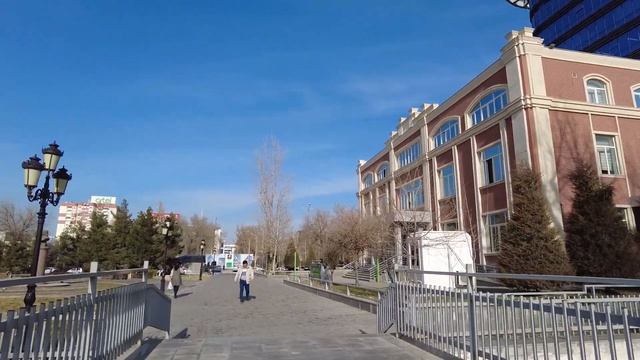 Amir Temur Avenue. Oloy bazaar, Goethe-Institut Uzbekistan, Orient Business Center, Ardus, Evos смотреть онлайн