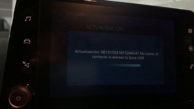Actualización del Firmware de Pantalla en Citroën eBerlingo смотреть онлайн