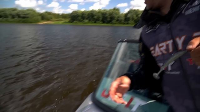 ЗОЛОТОЕ ДНО. Ловля трофейного СУДАКА на новом водоеме. Охота за метровым судаком смотреть онлайн