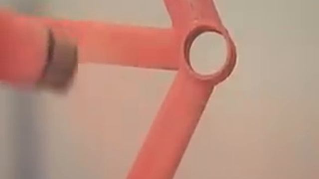 GCSE Science Revision - Painting using Static Electricity смотреть онлайн