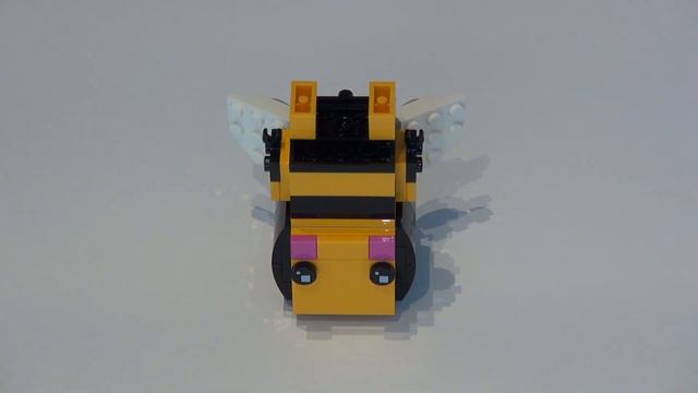 LEGO BrickHeadz Valentinstags-Biene (Set 40270) - LEGO Speed build смотреть онлайн