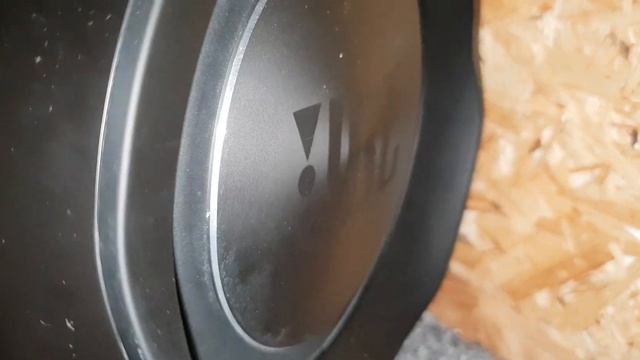JBL BOOMBOX BASS TEST смотреть онлайн