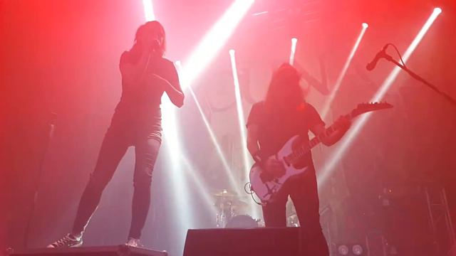 Louna - Громче и злей! (25/11/2017 Краснодар) смотреть онлайн