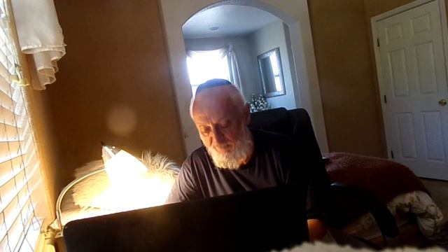 Рав верите ли вы что Иешуа Машиах воскрес после смерти и вознеся к Ягве?(Никита) смотреть онлайн