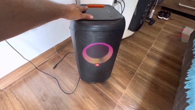 Jbl Party box 100 após 2 anos de uso !!! Opinião do dono será q vale apena ? смотреть онлайн