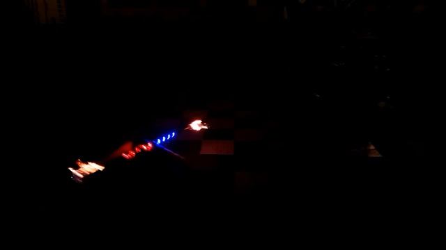 Speevers - Click'n'Play Fire and Light Staff combo смотреть онлайн
