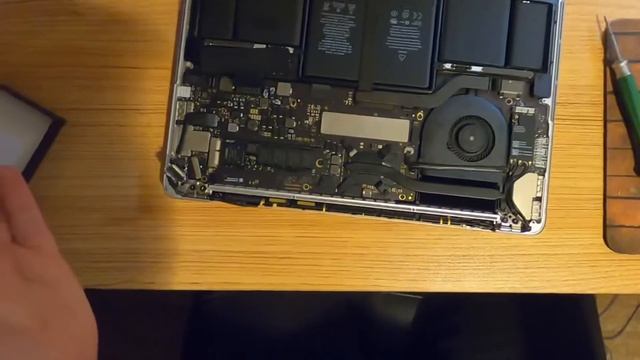 Help me diagnose this early 2015 MacBook Pro смотреть онлайн