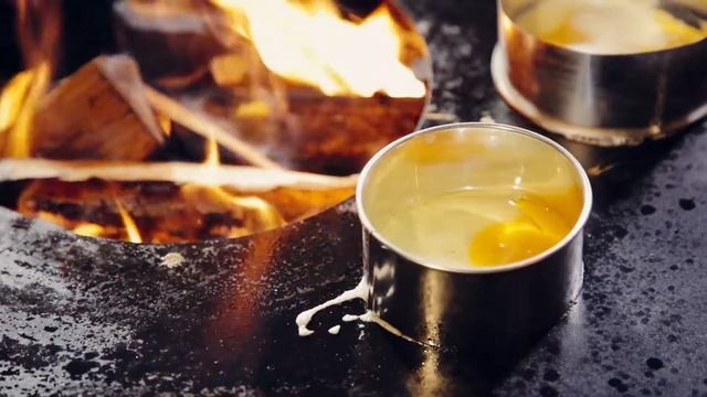 Готовим на мангале гриле UNO AHOS | овощи гриль, кебабы, яйца и сыр на мангале смотреть онлайн