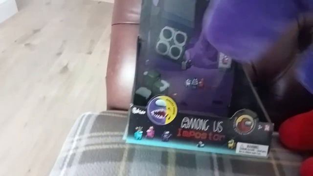 Opening a Among Us Purple Imposter Plushie смотреть онлайн