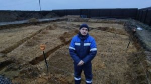 прокладка основных коммуникаций под фундаментную плиту