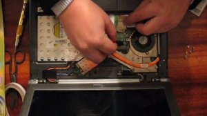 Замена батарейки CMOS в ноутбуке Fujitsu Siemens Esprimo mobile U 9200