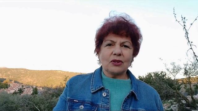 Можно прийти на работу и не заметить, что забыла надеть юбку? Как веселее встречать Новый год? смотреть онлайн