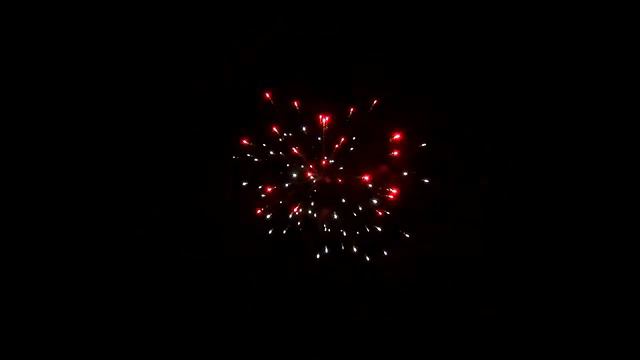 Батареи салютов ft5009 - "С новым годом!" смотреть онлайн