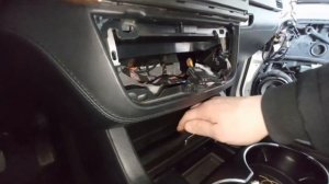 Mercedes ML 2012 W166 How To Remove Armrest / Central Console Removal