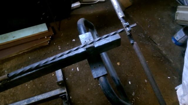 Крутим торсион.холодная ковка #vmetalle