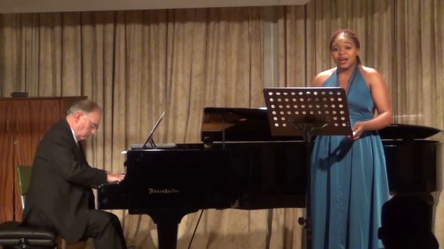 Du Bist Die Ruh, German Soprano Aria By Schubert - Siki Qwazi (South Africa) смотреть онлайн