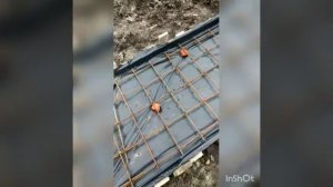 Заливка тротуарной дорожки с уклонами и ступеньками