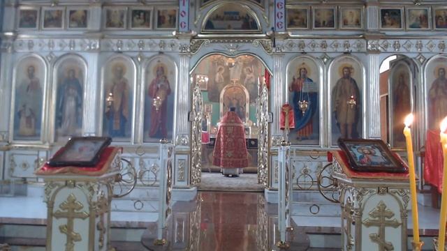 Вторая седмица по Пасхе. Радоница. Поминовение усопших. Божественная литургия. смотреть онлайн