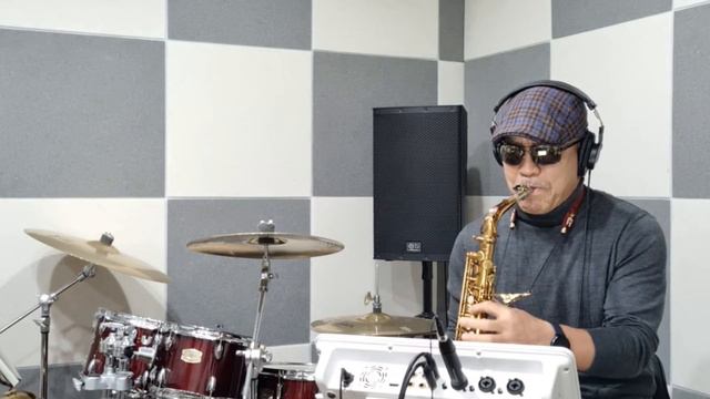 Once upon a dream-Linda Eder-Alt Sax. Cover-이환무-C смотреть онлайн