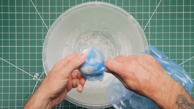 CARP FISHING EDGE! How To Make Swirly Pop-Ups (Its so easy!) | Custom Bait Making | Mainline Baits смотреть онлайн