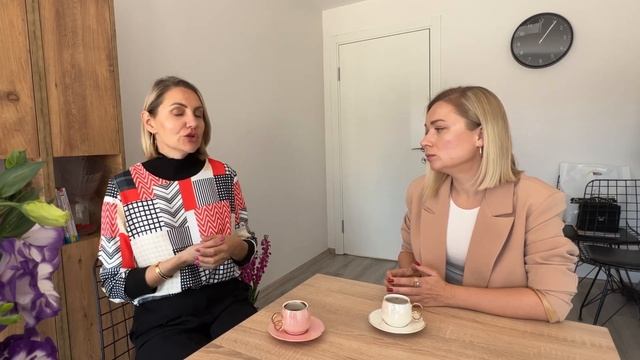 Зачем? Русские дети в Турции ходят в коворкинг. Жизни в Турции. Анталия 2023 смотреть онлайн