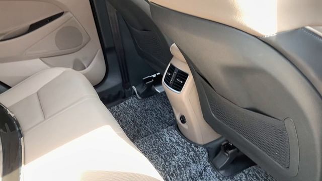 Hyundai Tucson 2.0ATH 2020 sơ cua chưa hạ ?0898-797-282 смотреть онлайн