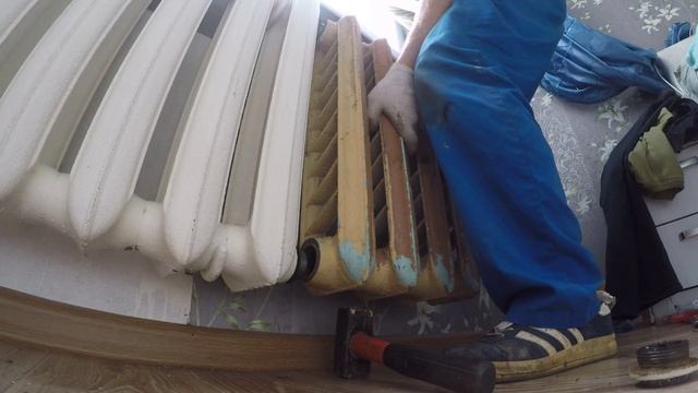 Как нарастить чугунный радиатор (батарею) отопления в квартире, не снимая её! смотреть онлайн