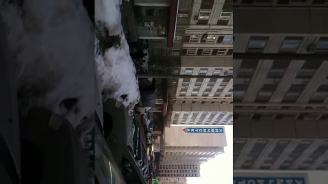 Автомобиль "Таврия" запихали в кузов "Газели" смотреть онлайн