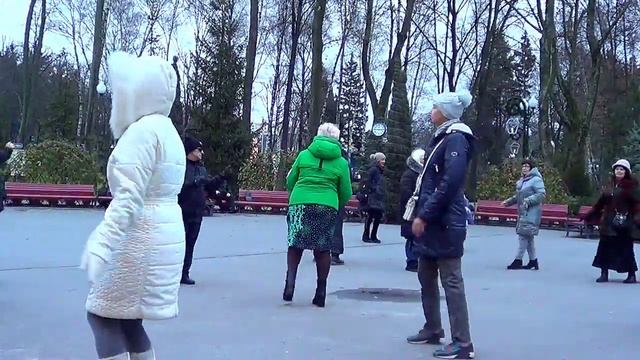 Ты только ты Танцы в парке Горького Харьков Декабрь 2021 смотреть онлайн