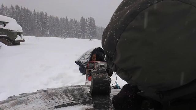 Обдирка покрышки КЯФ-24ВЛ (КрАз) смотреть онлайн