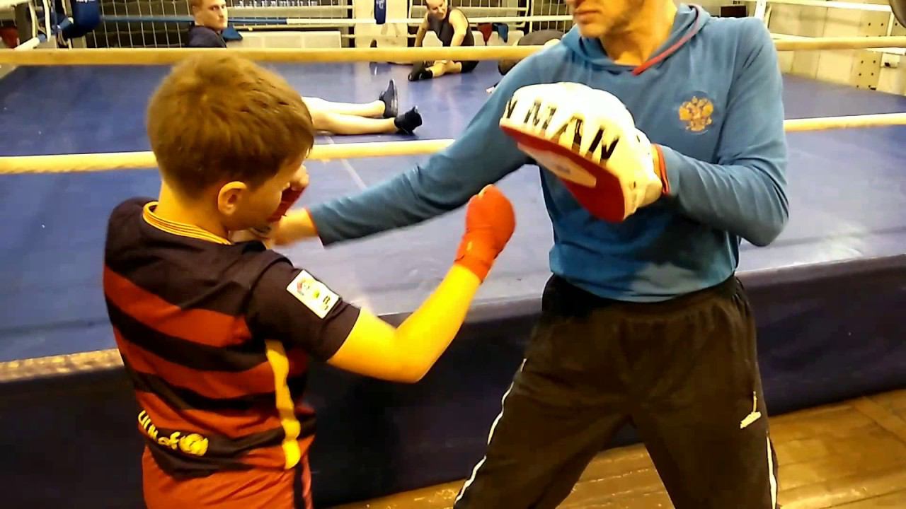 Уклон внутрь и удар "ножик" смотреть онлайн