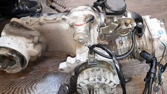 Двигатель из металлолома чиним генератор заводим на полу смотреть онлайн