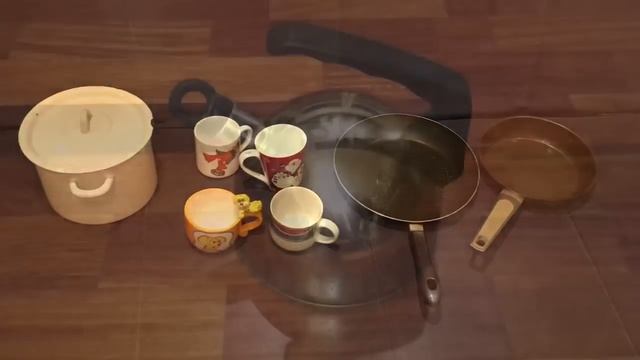 Экспресс РАСХЛАМЛЕНИЕ ➤ Кастрюля, 2 сковородки, чайник, 4 чашки ➤ Избавляюсь от нужных вещей смотреть онлайн