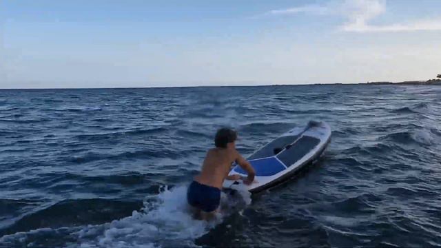 SUP board в Ларнаке смотреть онлайн