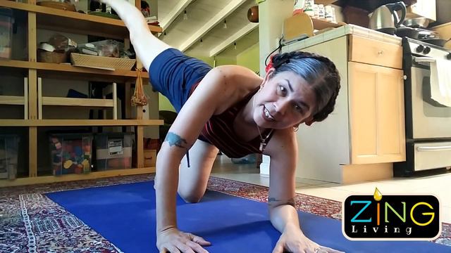 2 Week Yoga Challenge - Day 2 (Yogic Arts) смотреть онлайн