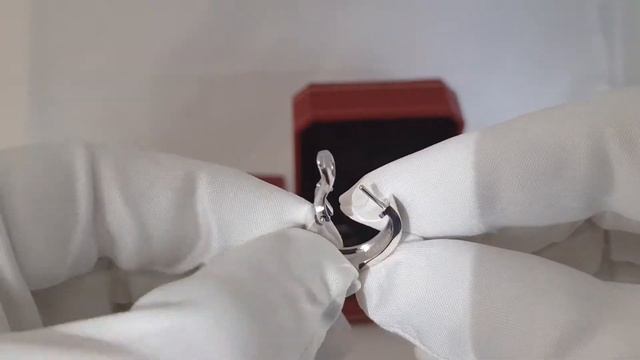 Серьги Cartier Love оригинальное украшение в белом золоте! смотреть онлайн