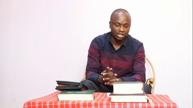 JE BIBLIA ALIPEWA NABII GANI? MAJIBU KWA DR. SULLE (UTANGULIZI) смотреть онлайн