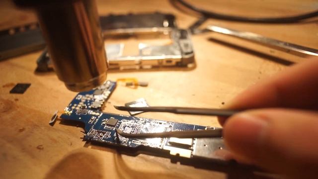 SMD 858D Reflow Solder Station - HowTo Desolder SMD devices with ease смотреть онлайн