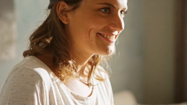 Philips PowerPro Ultimate uklanja više prašine od bilo kojeg usisavača смотреть онлайн
