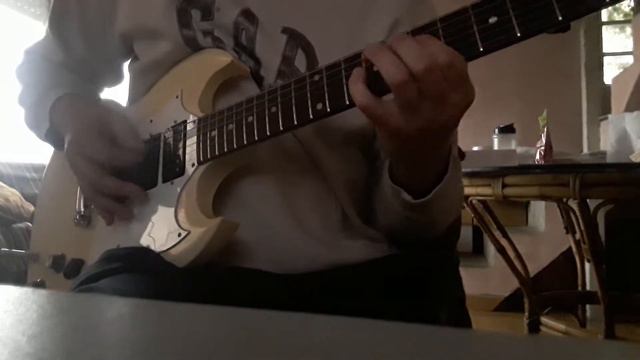 Vivaldi with Gibson SG fadded 3 pickups. смотреть онлайн