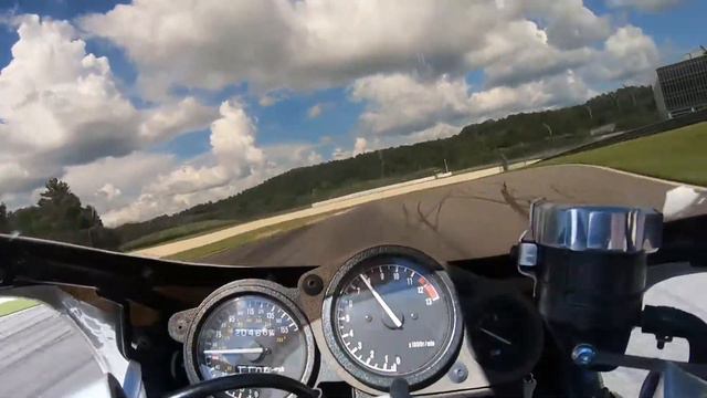 FZR600 STT at Barber 6-27-2021 My Fastest Lap смотреть онлайн